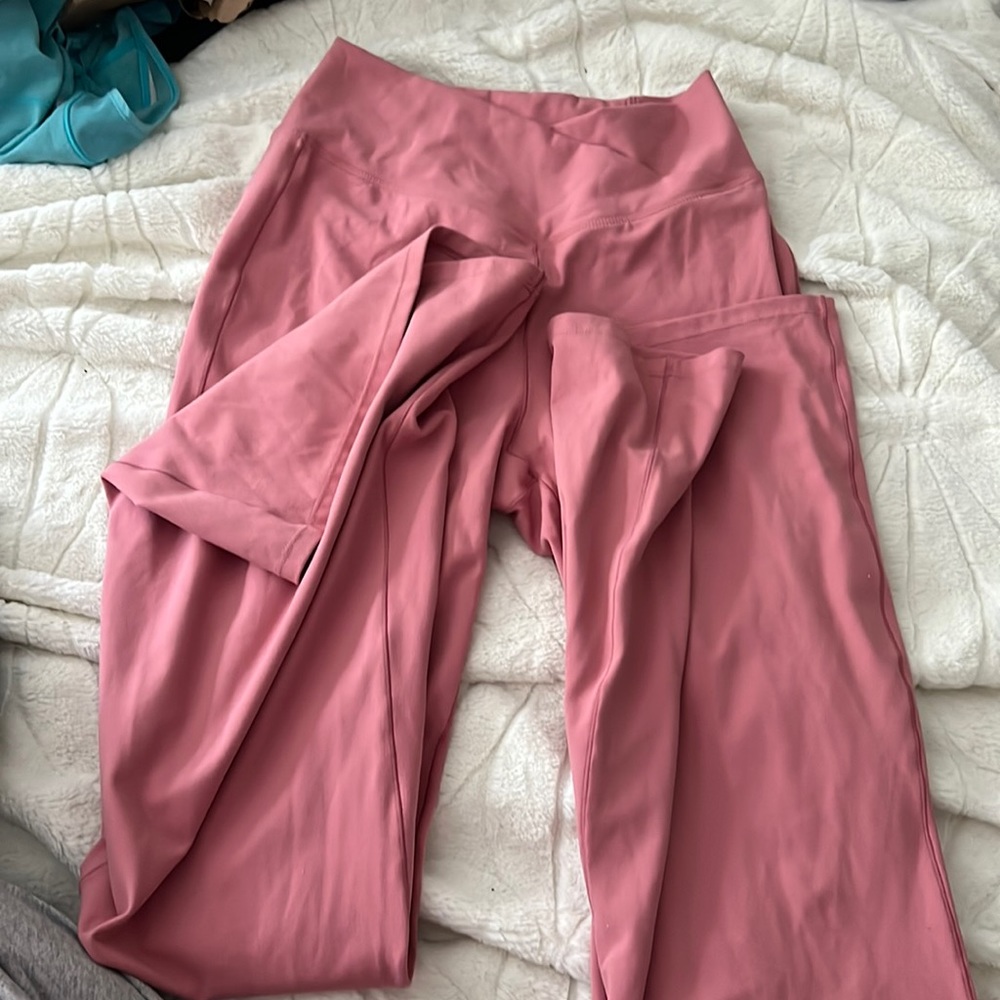Halara Pink Legging Size Medium